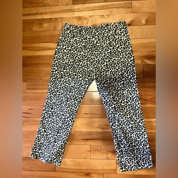 Zara High Rise Leopard Print Jeans
27” Inseam - Picture 2 of 4